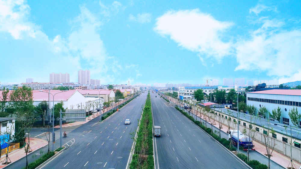 济南市蓝翔路蹊径刷新工程 拷贝.jpg