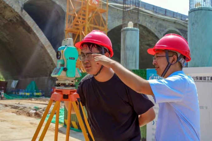 中国·437ccm必赢国际(股份)有限公司-官方网站