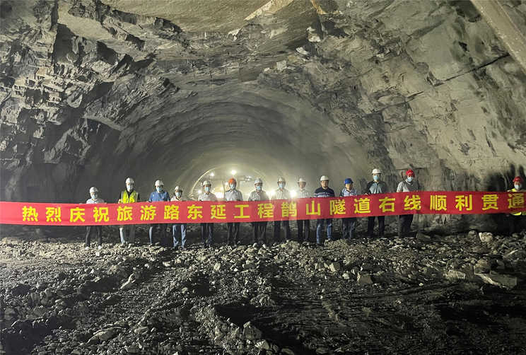 中国·437ccm必赢国际(股份)有限公司-官方网站